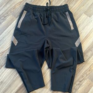 Lightweight Pants by Thrive Societe- sz Small